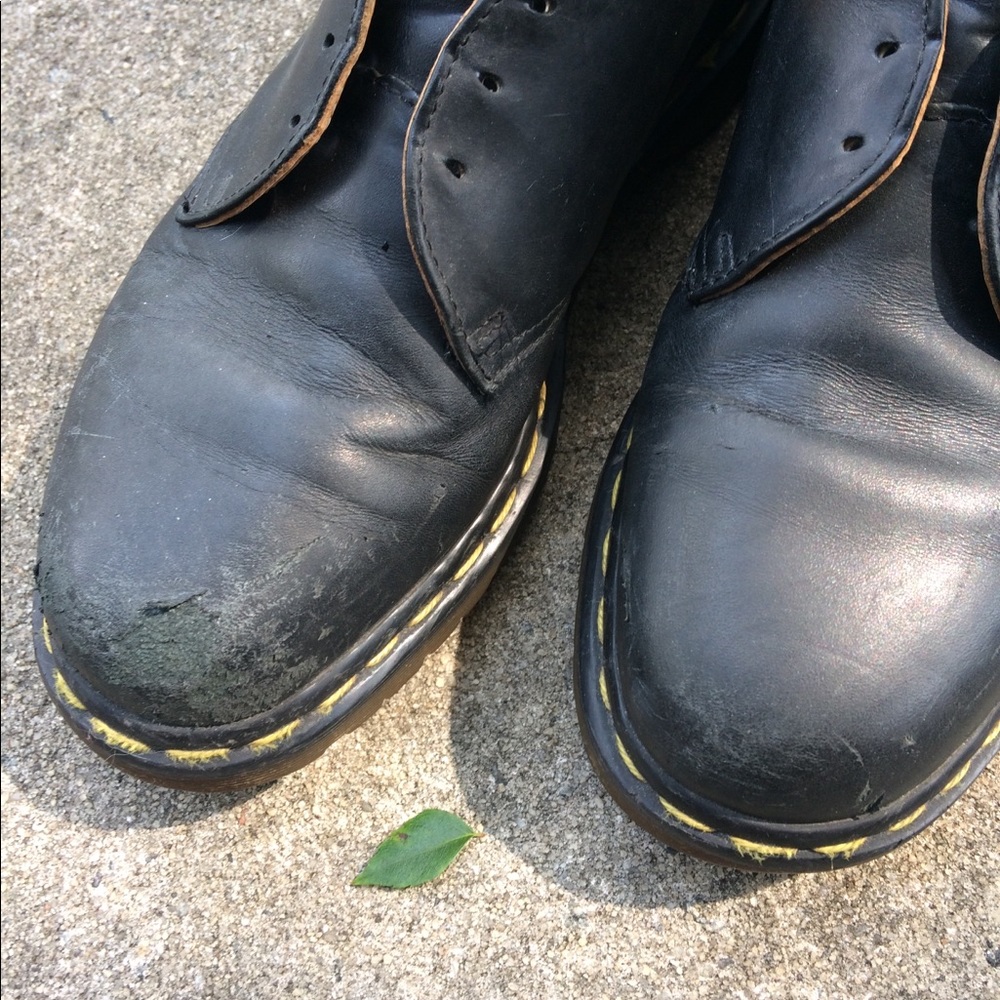 Made in England Dr.  Martens 1461 Black size 9